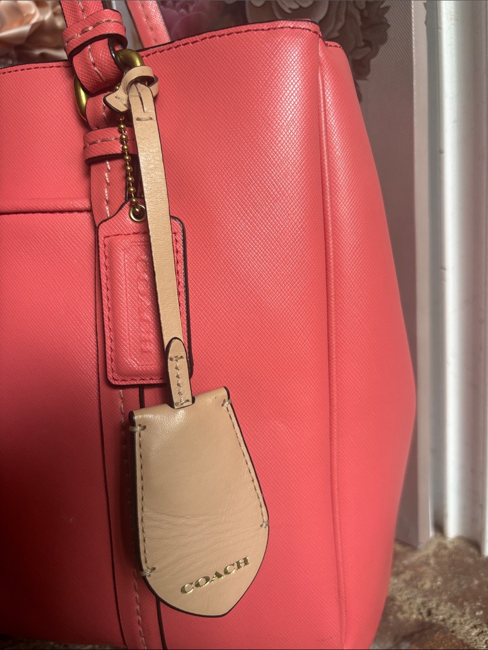 🌸 COACH Peyton Leather Jordan Double Zip Carryall in Coral (#F25669) 🌸 - Picture 7 of 7
